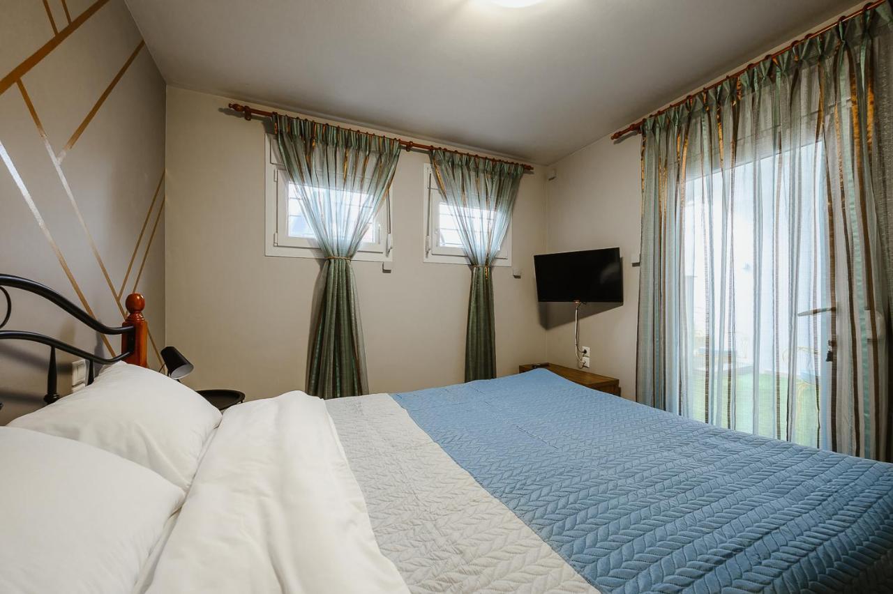 Le Petit Jardin Daire Golos Dış mekan fotoğraf